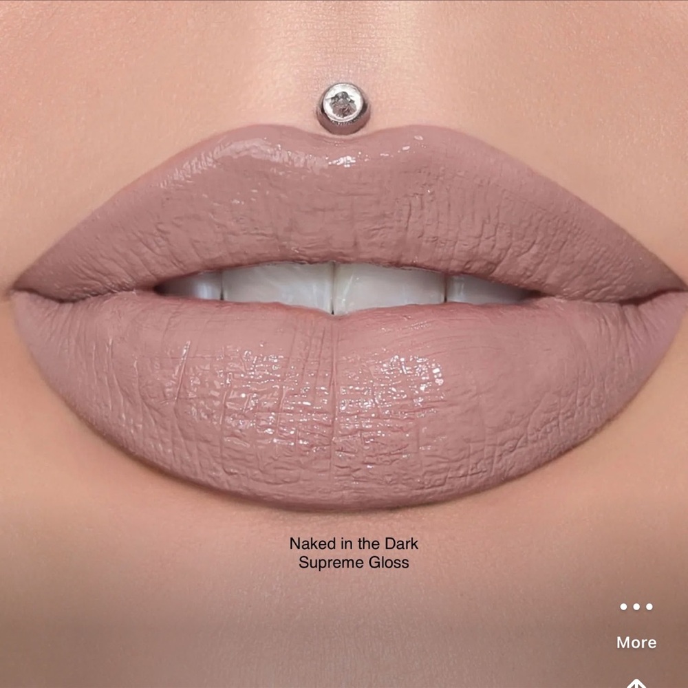 Jeffree Star Naked in the Dark
Supreme Gloss